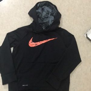 Boys Nike dri-fit hoodie